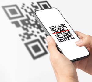 un móvil escaneando un código QR